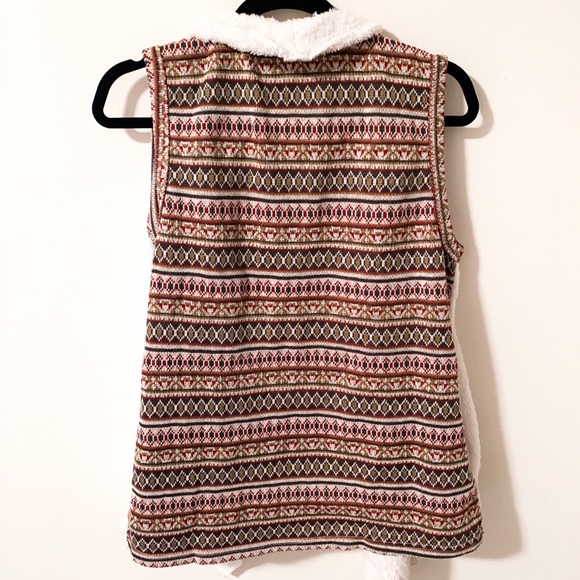 Faux Fur Vest - Picture 4 of 4